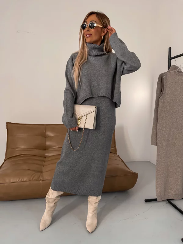 Nova™ Women's Knitwear Set