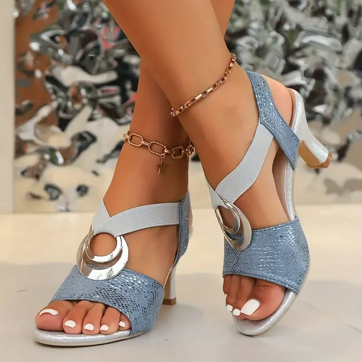 Jasmina™ – Elegant strappy pumps with buckle