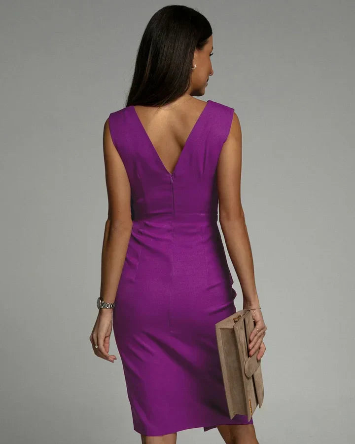 Lizzy™ – Elegant Mini Dress with V-Neck