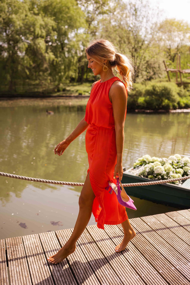 Leona™ | Sleeveless midi dress