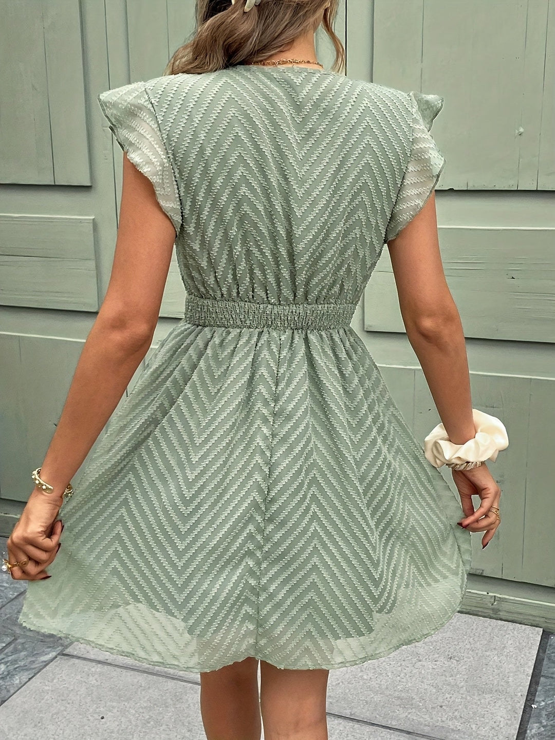 Shirley™ - Sleeveless Dress With V- Neck