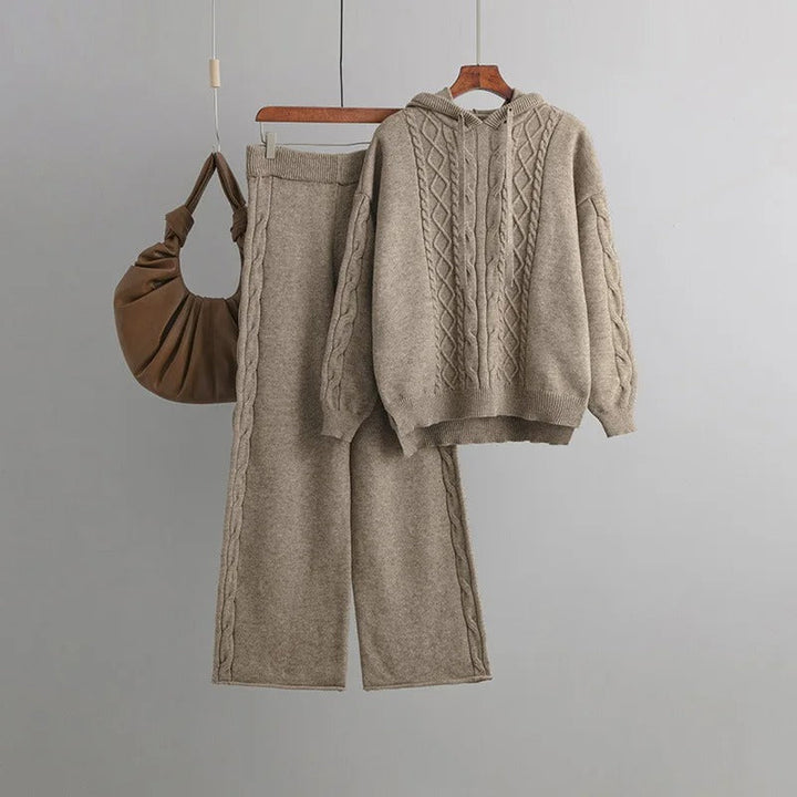 Ava™ Ultra-Comfort Oversized Knit Set