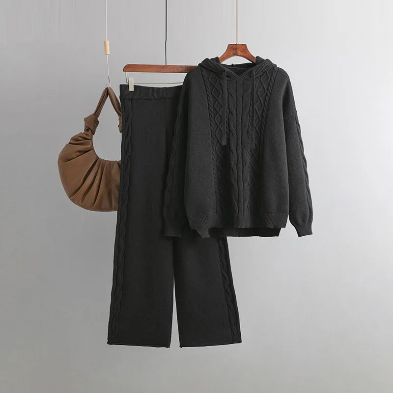 Ava™ Ultra-Comfort Oversized Knit Set