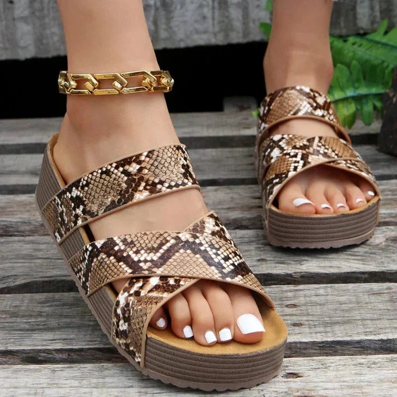 Ida™ – Orthopaedic sandals with support and style